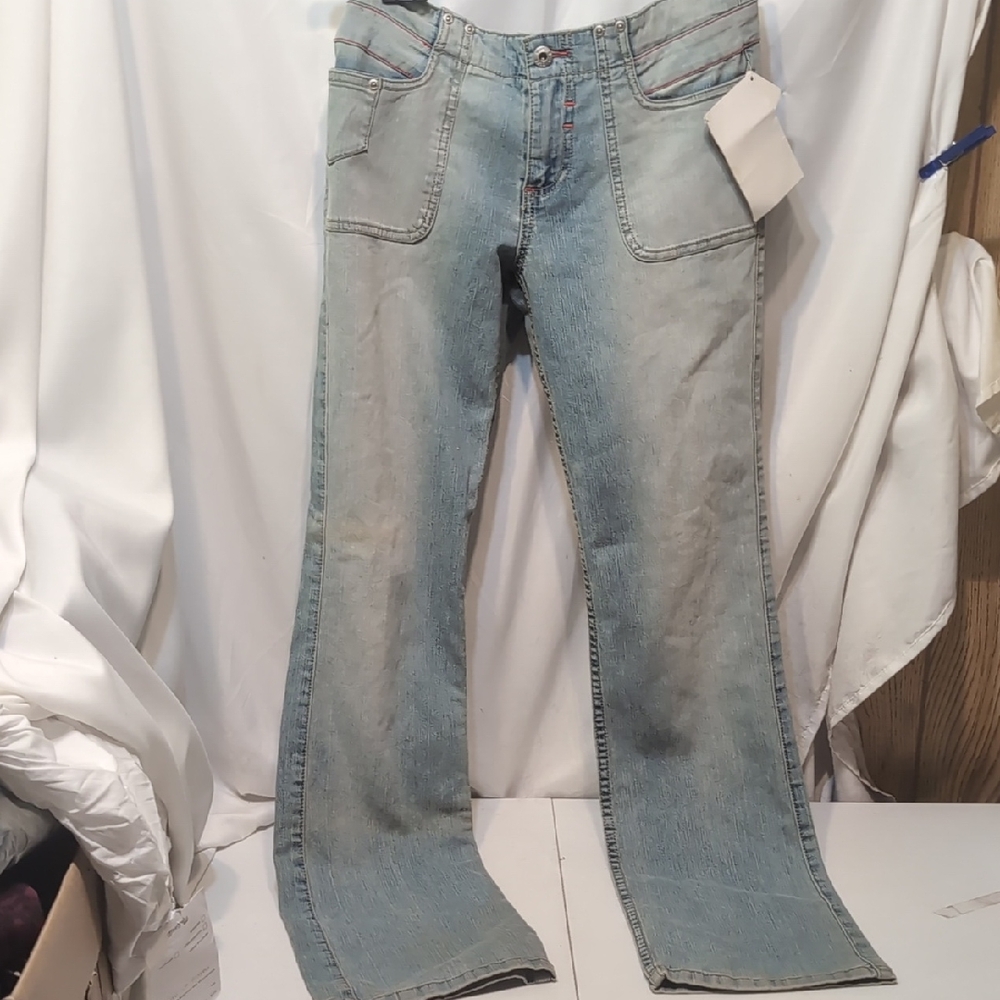 Women's Eckored Size 9 Embroidered Jeans NWT